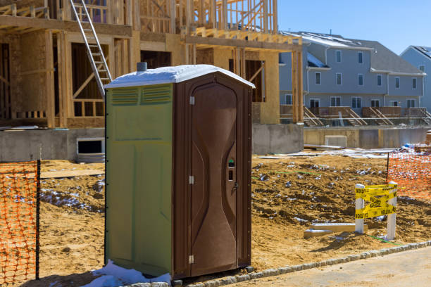 Porta potty delivery and setup in Berwyn, IL